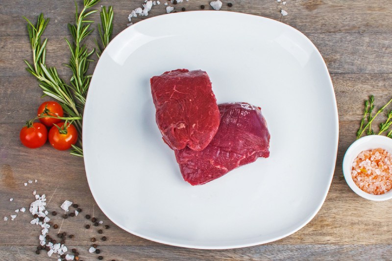 filet-steak-raw